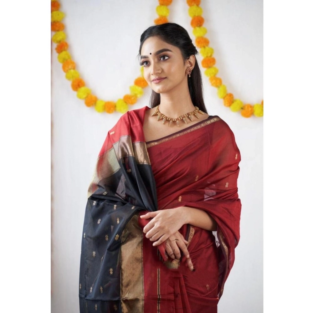 Women's Cotton Printed Saree With Unstitched Blouse 5.5Mtr (Red) - Image 2