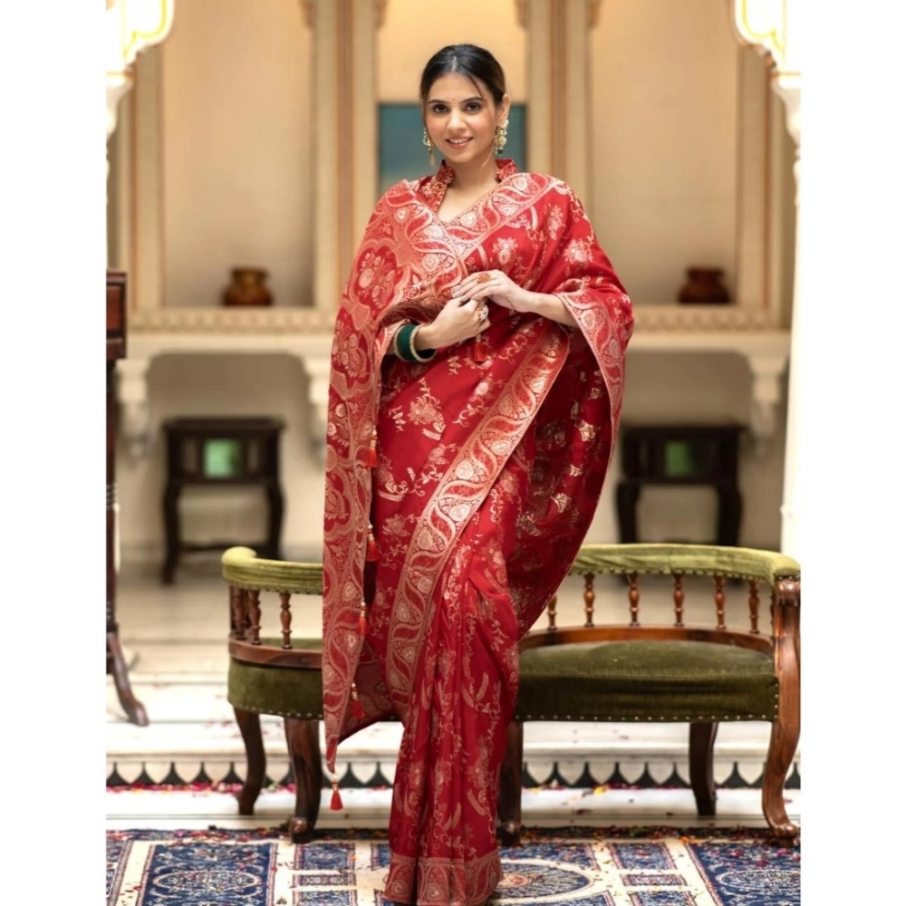 Women's Silk Printed Saree With Unstitched Blouse 5.5Mtr (Red) - Image 3