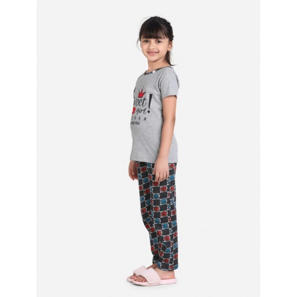 Girl's Cotton Hosiery Printed Night Suit Set (Grey-Red) - Image 2