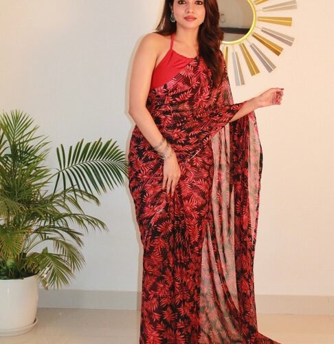 Women's Georgette Printed Saree With Unstitched Blouse 5.5Mtr (Black-Red)