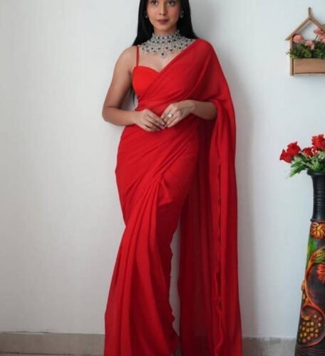 Women's Georgette Solid Saree With Unstitched Blouse 5.5Mtr (Red)
